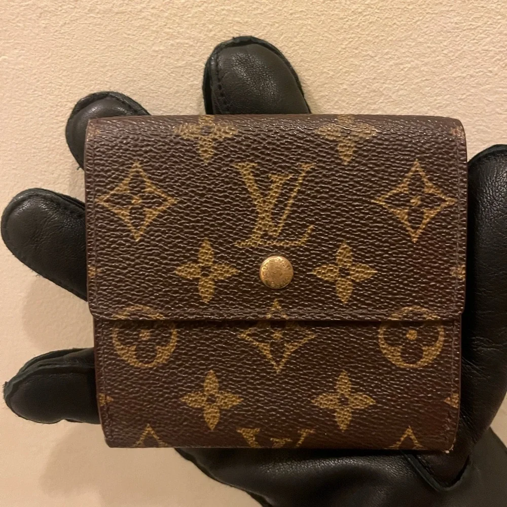 Auth Louis Vuitton Compact Wallet Monogram Vintage 2006 - Picture 1 of 9
